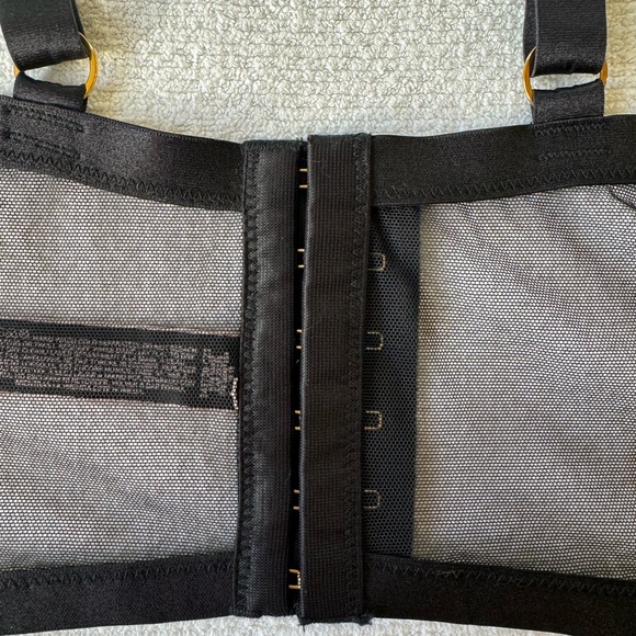 VICTORIA’S SECRET | CORSET BRA | BUSTIER | WIRED | BLACK | LACE | PUSH-UP | 34DD - Picture 6 of 11